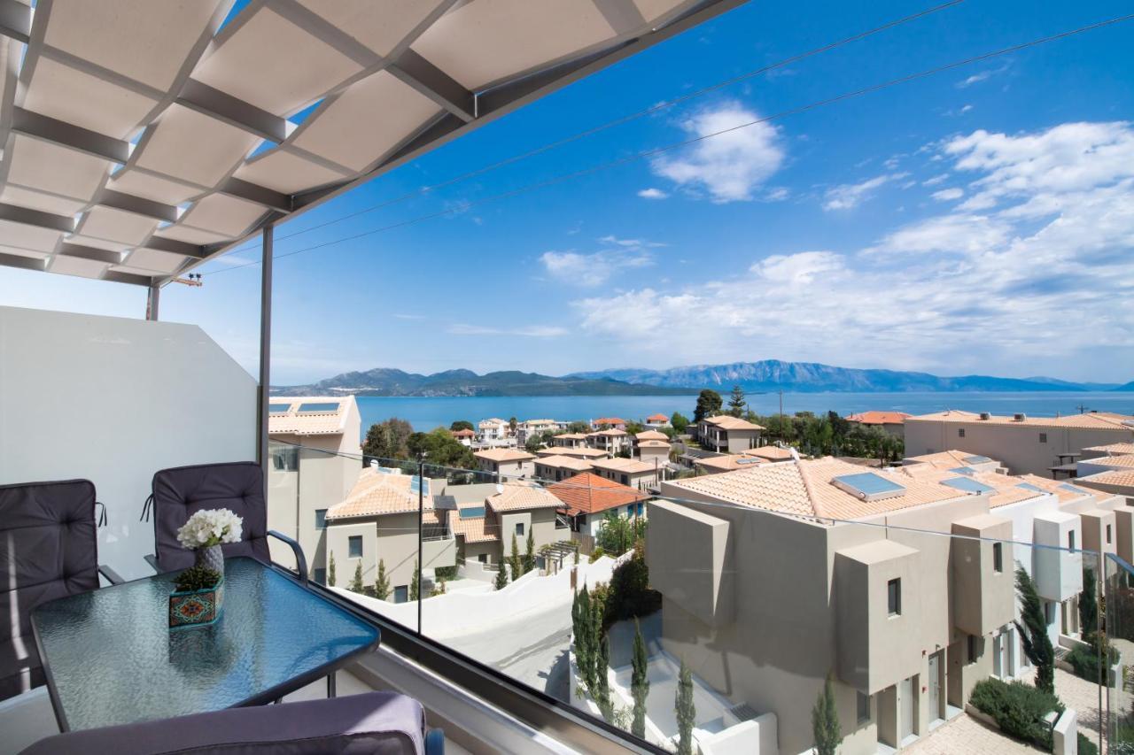 Above Blue Maisonettes Grey Diamond Nikiana Exterior foto